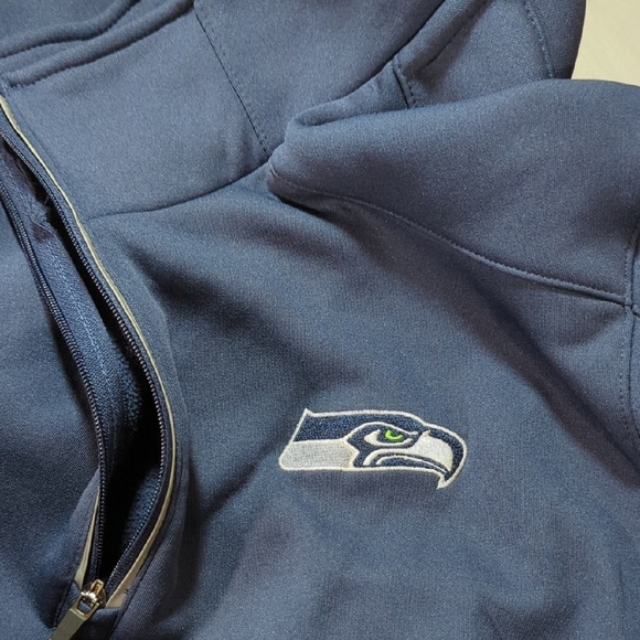 NFL Navy Blue Seattle Seahawks 1/4 Zip with Logo. Nice!!!! - Picture 10 of 14